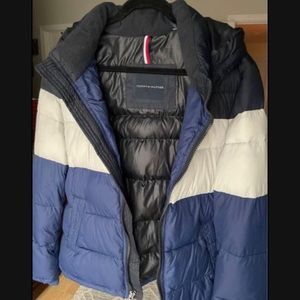 Tommy Hilfiger Men's Hooded Puffer Jacket size L